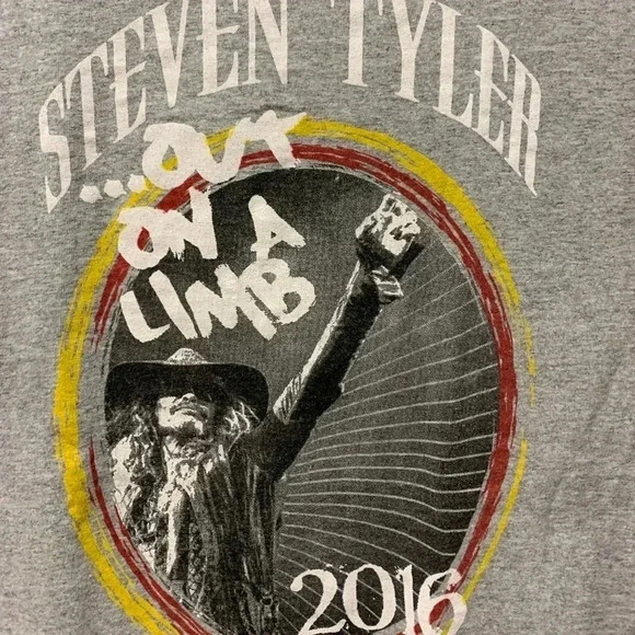Steven Tyler Out On A Limb 2016 Tour Concert T-Shirt - Picture 3 of 6